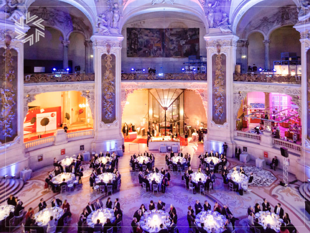 Bien qu’elle soit vieille de plus de 80 ans, la Rotonde peut accueillir votre cocktail dinatoire, dîner de gala ou séminaire d’entreprise avec efficacité. 